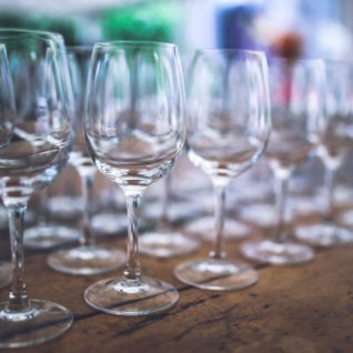 wine-glasses-empty-white-glass